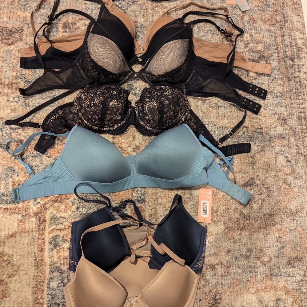 Lot of Seven 32 C 1/2 ThirdLove Bras (Plunge, Pushup, Wireless, and Racerback)